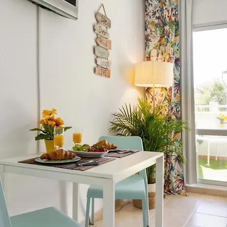 Sweet Dreams Benalbeach Apartamento